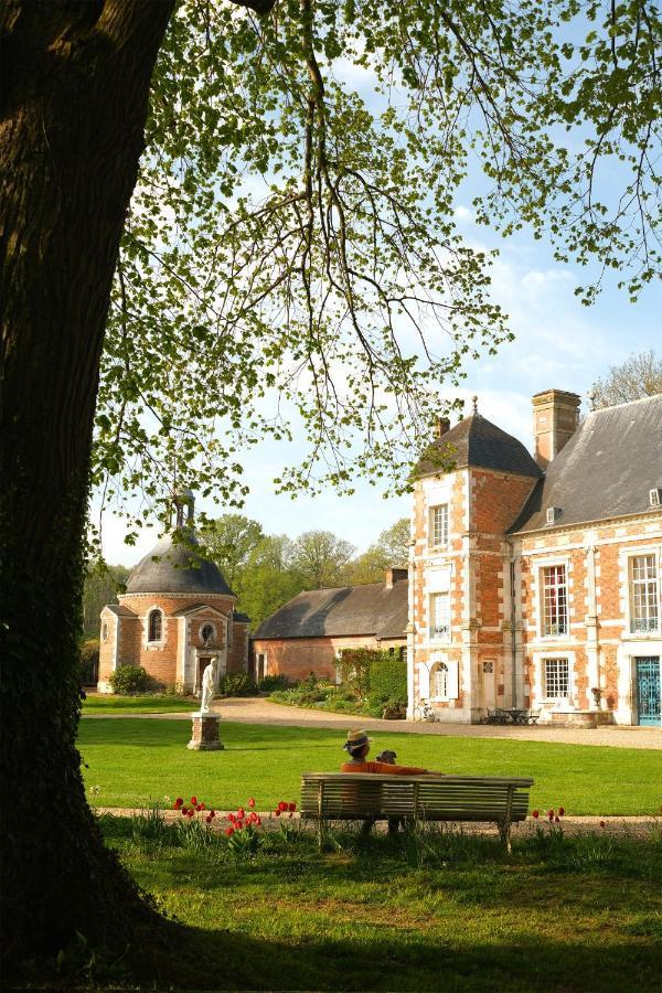 Le Chateau De Bonnemare - Bed And Breakfast Radepont Exterior photo